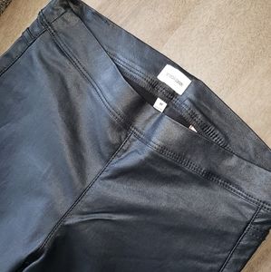 Faux Leather Motto with zip ankle